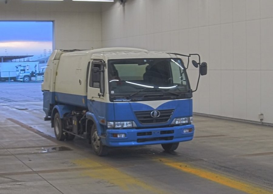 NISSAN DIESEL CONDOOR GARBAGE TRUCK
