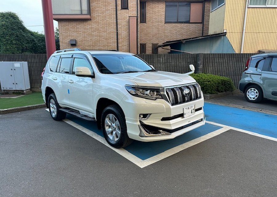 TOYOTA LANDCRUSER PRADO 